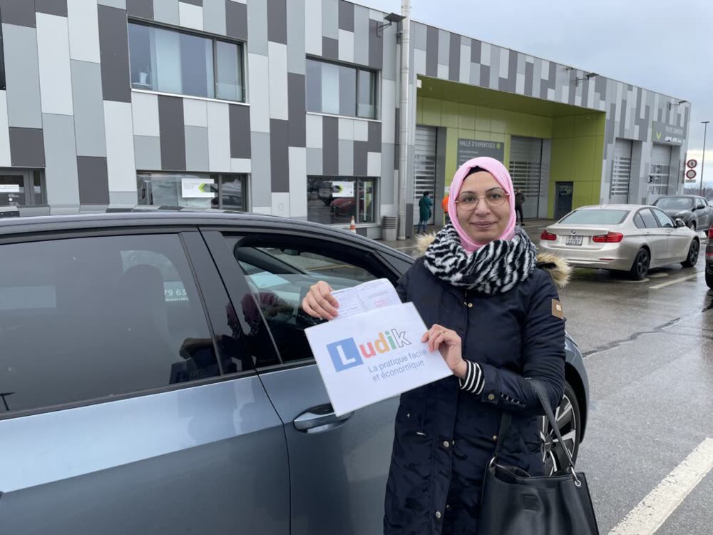 Élève Ludik après la réussite de son permis (photo 18)
